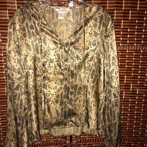 Alison Taylor XL 100% silk blouse. Gold snake print